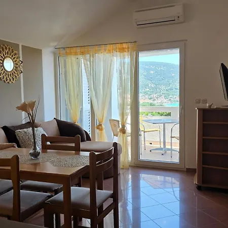 Gostinjska kuća Brnic Nara 4*