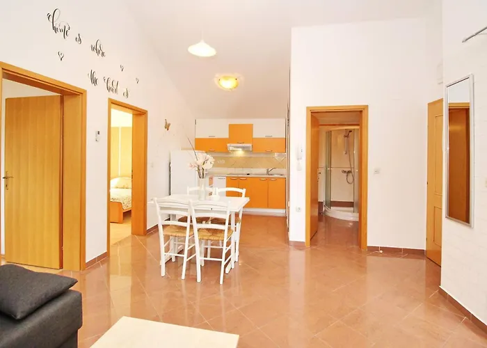 Brnic Nara Affittacamere 3*